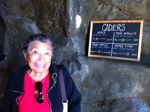 Jack Russell Brewery, Apple Hill