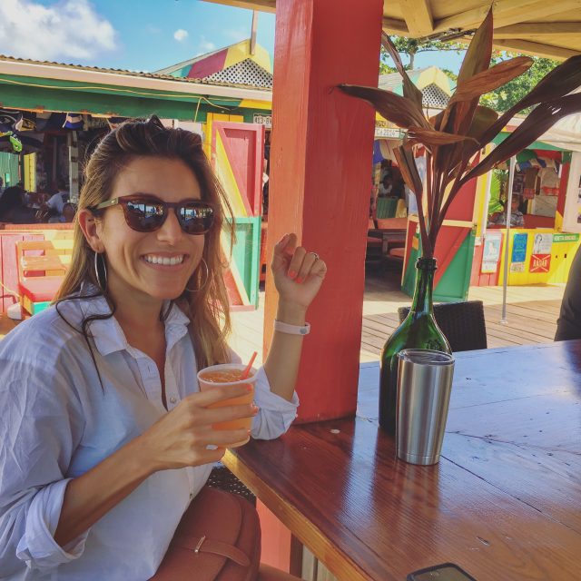 5 Must Have Experiences in Nevis: Sip a Killer Bee at Sunshine's