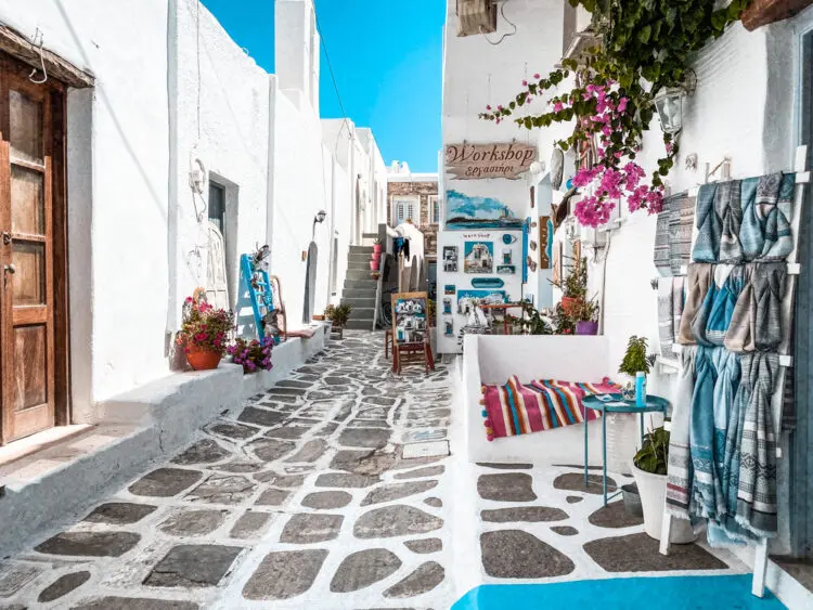 Mini Guide to Paros, Greece